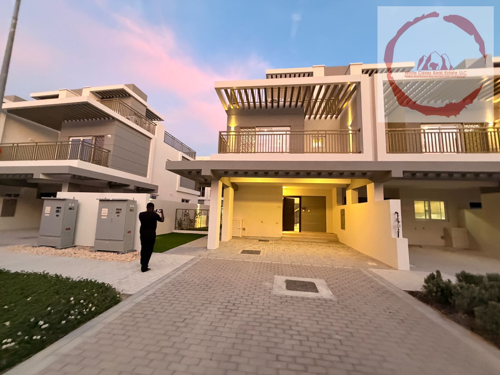 Charming Deal For Rent | RR-M | L Shape Garden