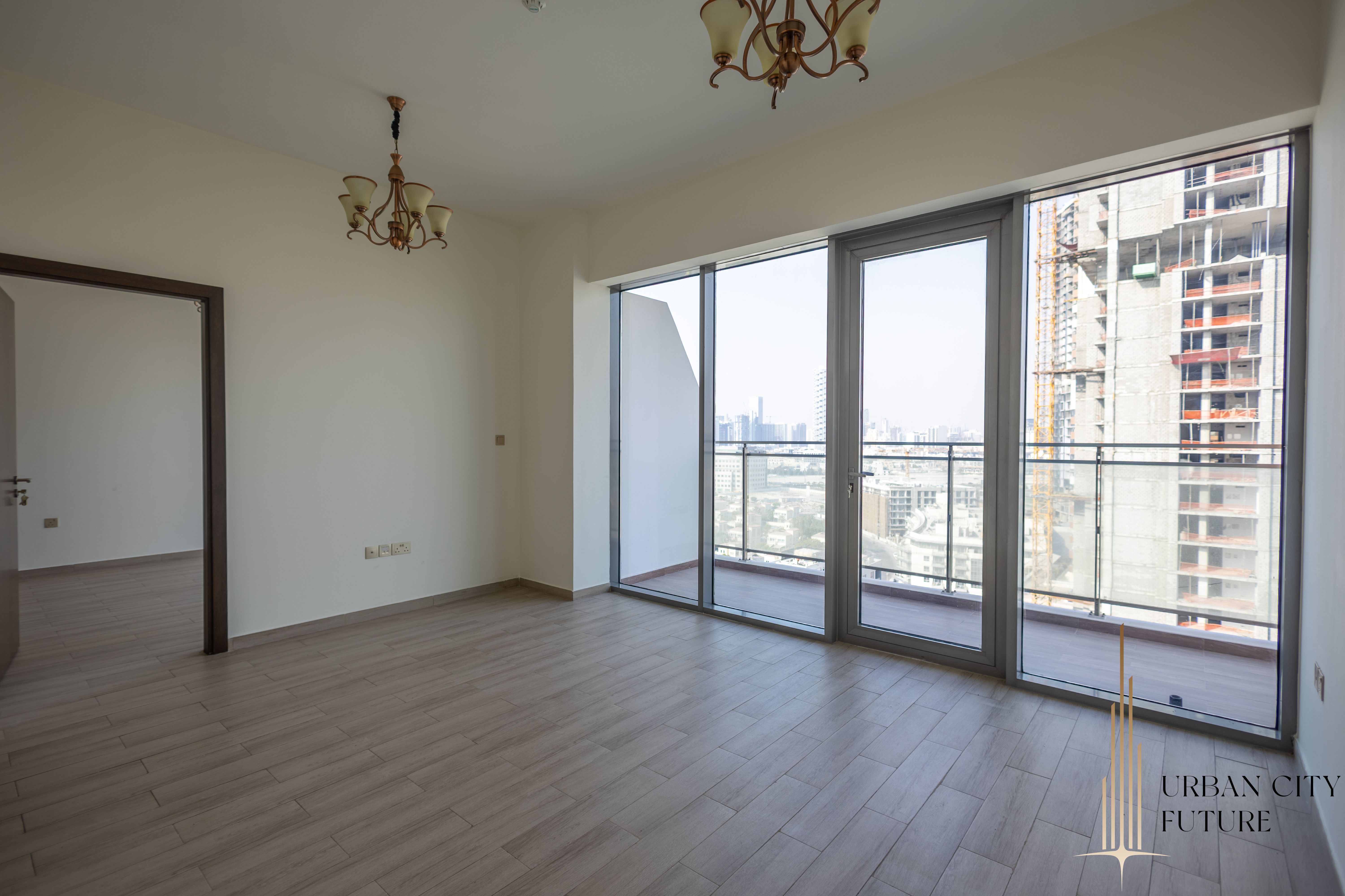 Prime Location - Premium and Well Maintained - Open/Closed Kitchen available