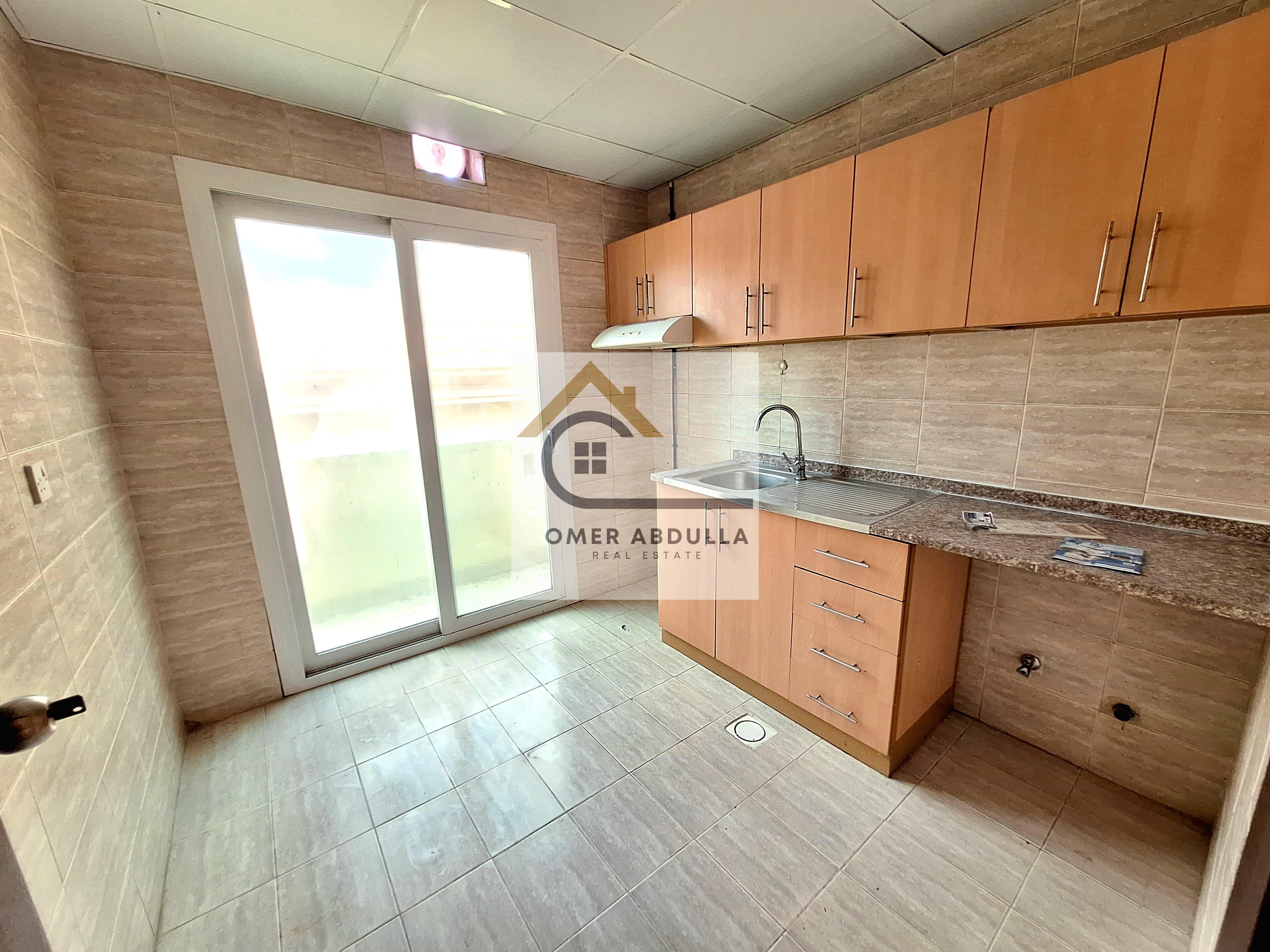 Hot offer Available 2bhk with 2 full bathrooms