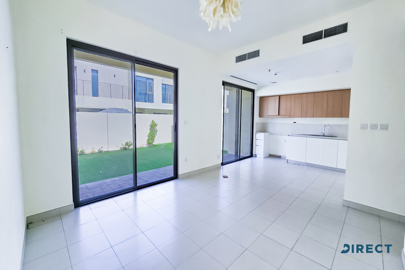 4 Bedroom Townhouse | Luxury Living | Vacant Now