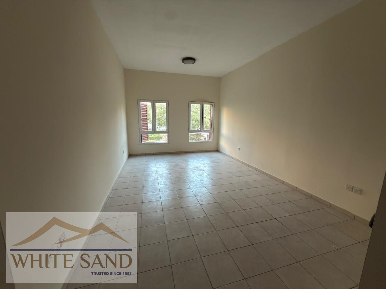 12 CHEQUES FLEXIBLE | Near Metro | Discovery Gardens 53 | Studio