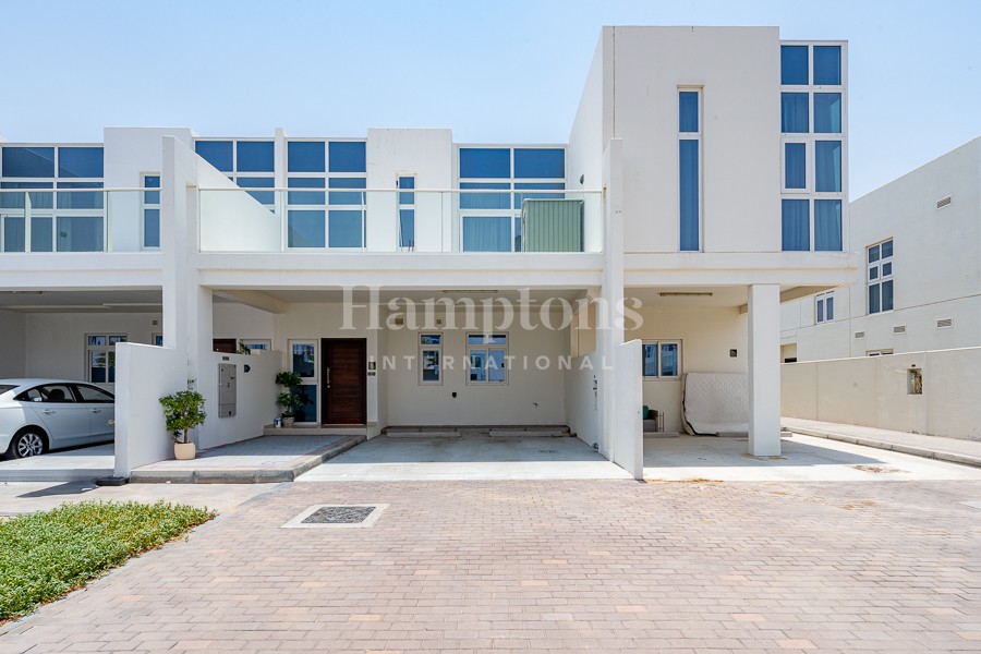 Upgraded | Furnished | Single Row | Tenanted