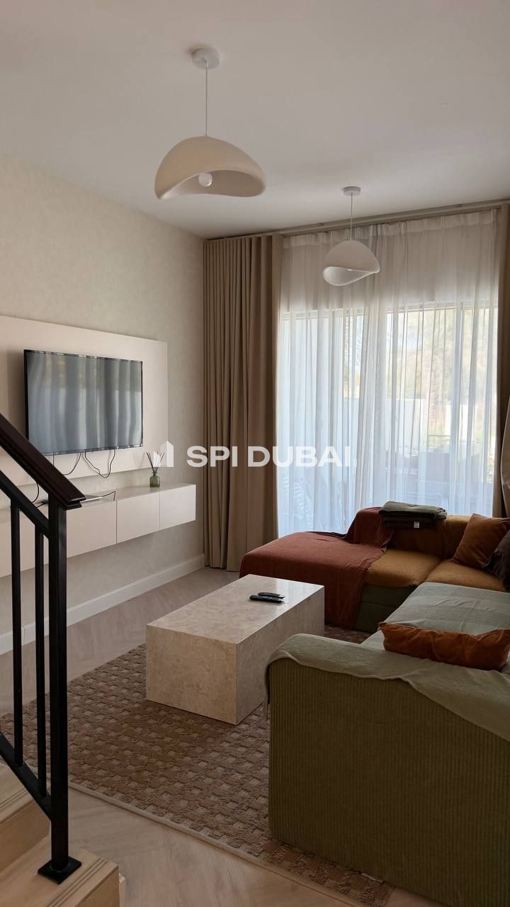 Elegant 3BR | Lagoon Nearby | Furnished