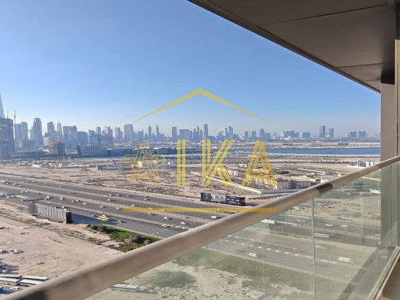 Burj Khalifa and Canal View | High Floor| Spacious