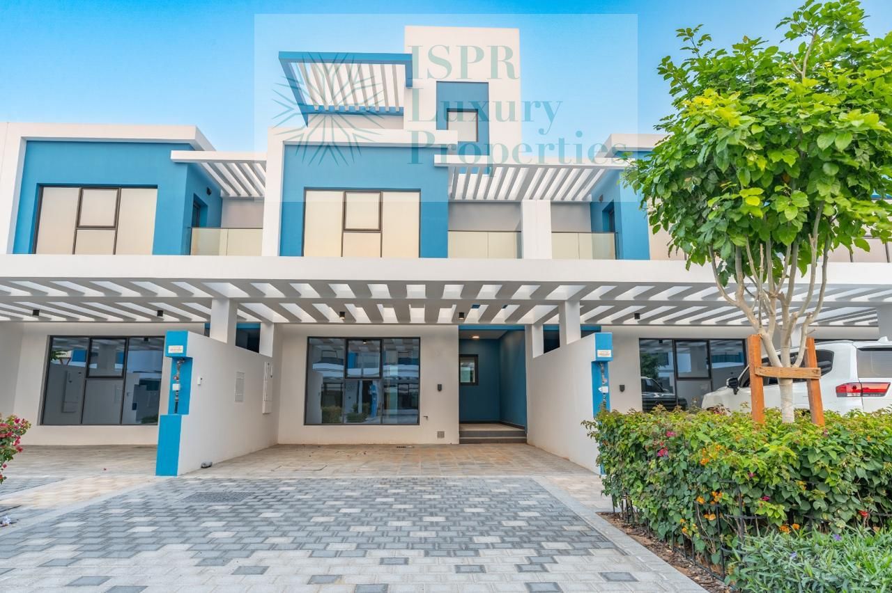 Ready 5BR Luxury | Lagoon Access | Exclusive Santorini Living