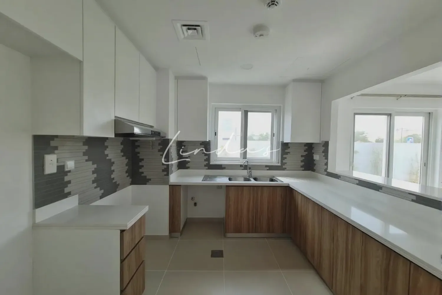 Amaranta 3 | Close to the Park & Pool | Tenanted