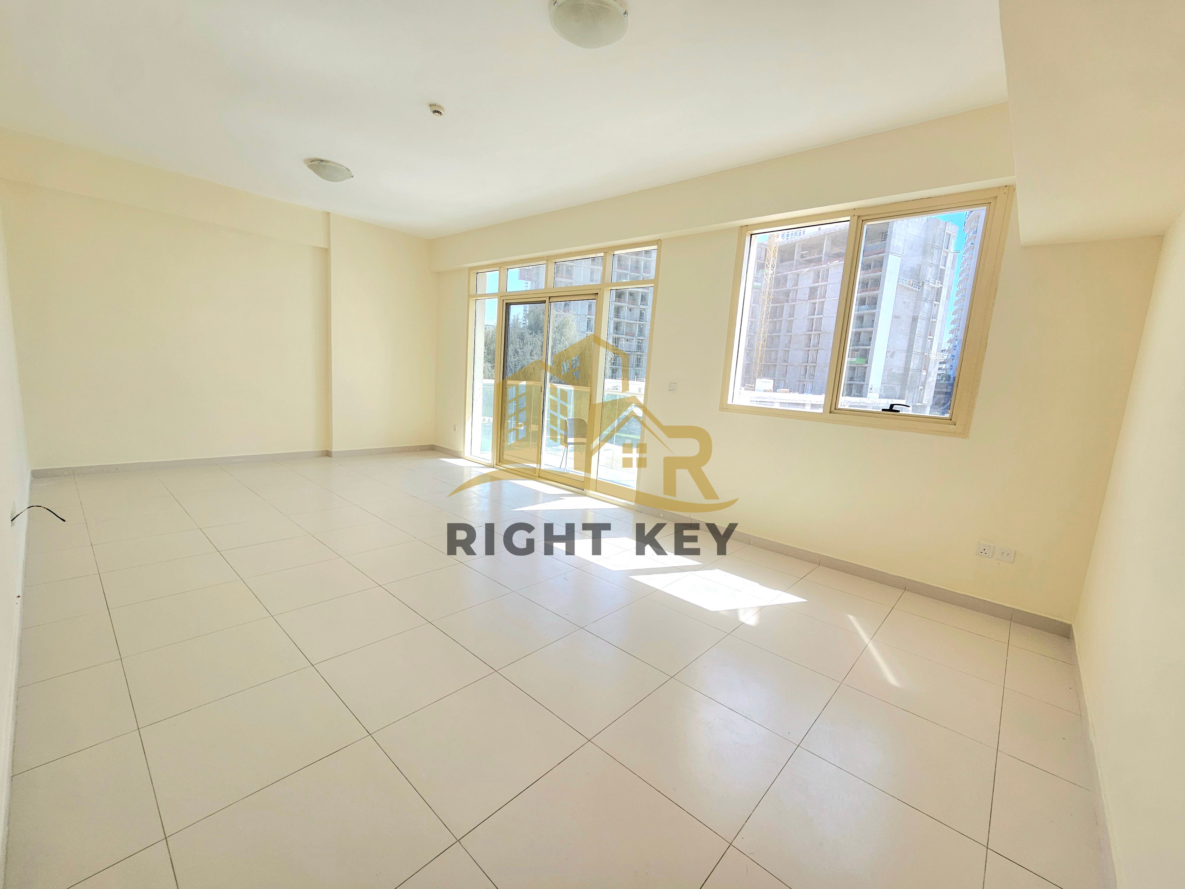 LUXURIOUS / BIGGER LAYOUT/ 2BHK+MAID /105K
