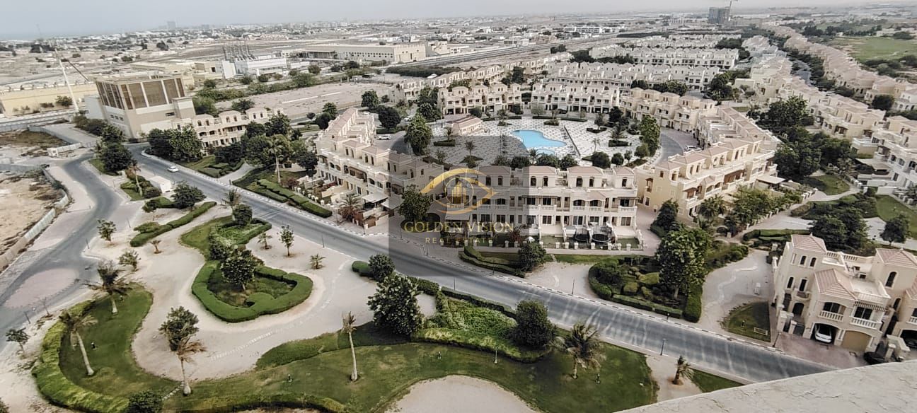 Fully Furnished studio| Royal Breeze 5