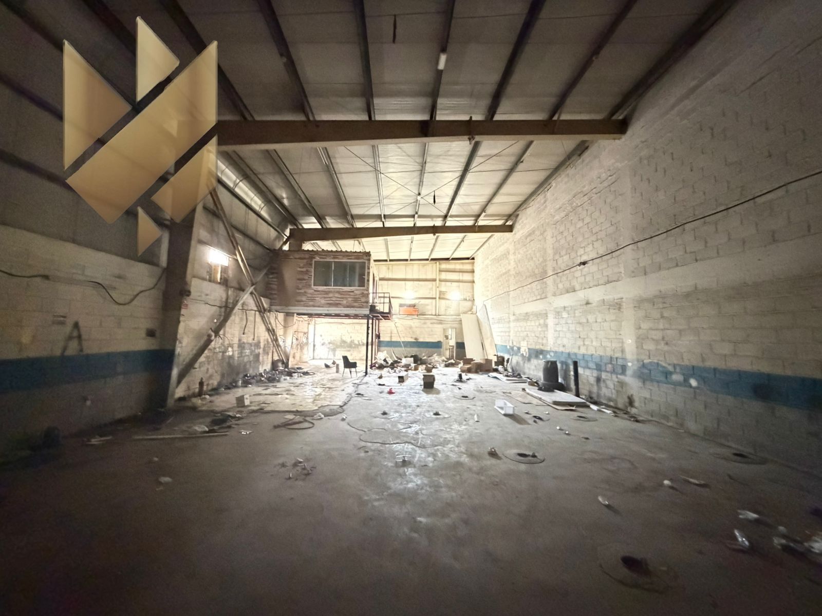 Garage or Workshop 3000 Sqft Ind 2 Rent UAE