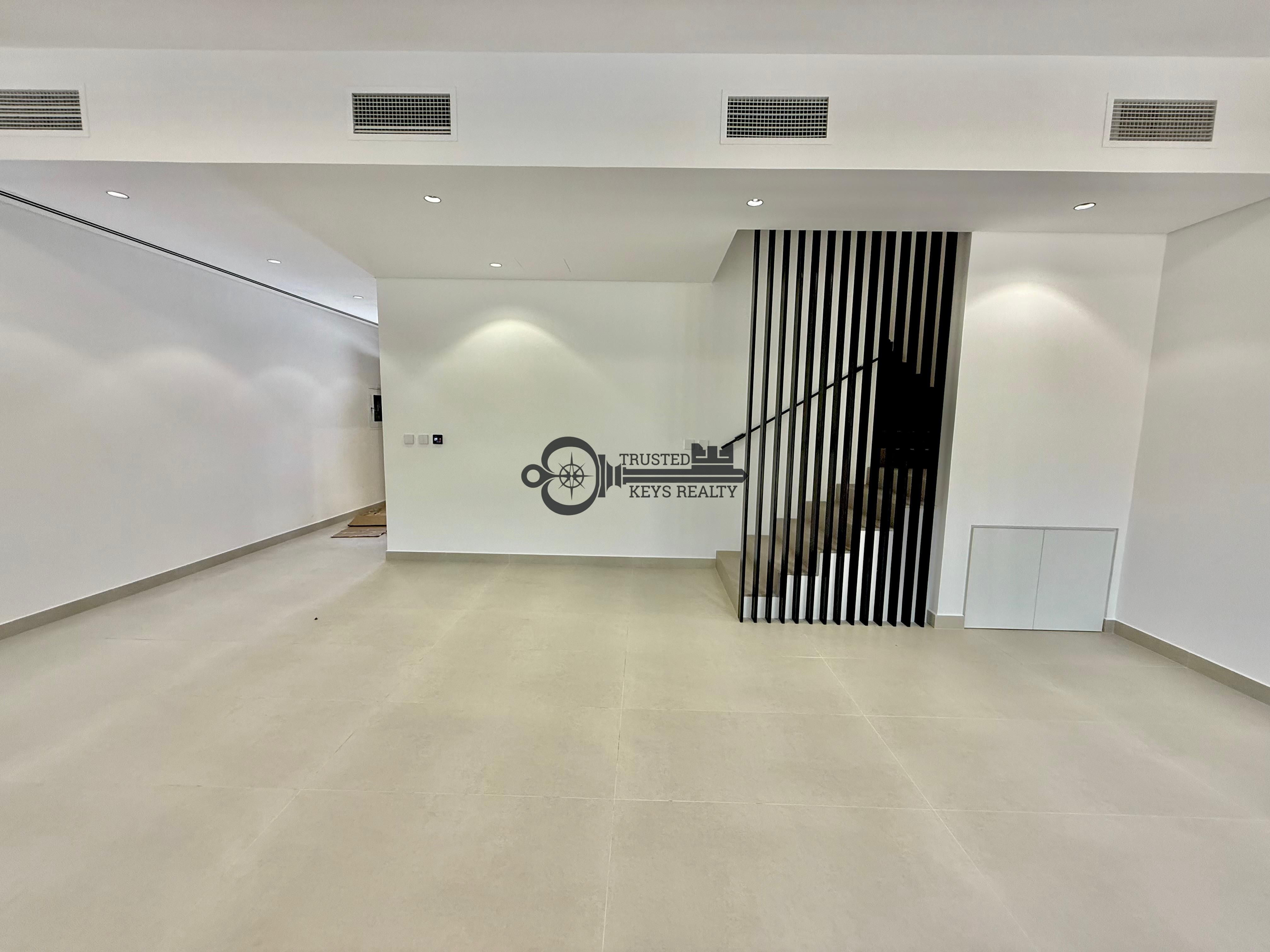 Executive 4BR Townhouse – Kaya Masaar | Elegant Family Home | 153K