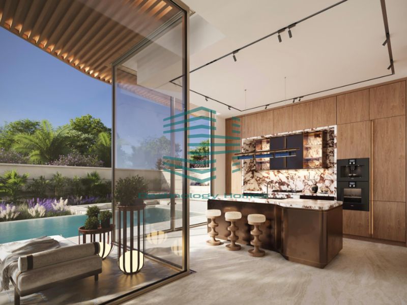 Maid +Study Room + Private Pool \\ 2027 \\ Luxury