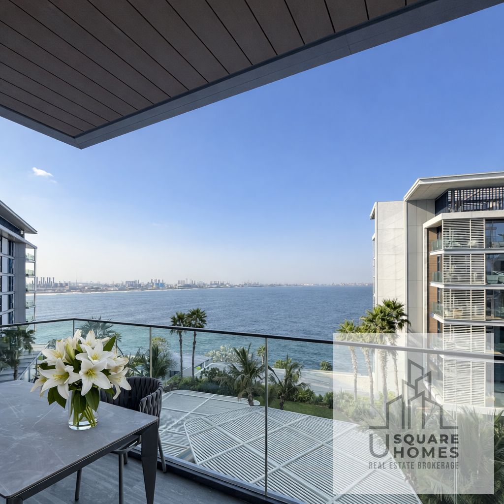 Luxurious and Bright Apartment with Breathtaking Sea Views