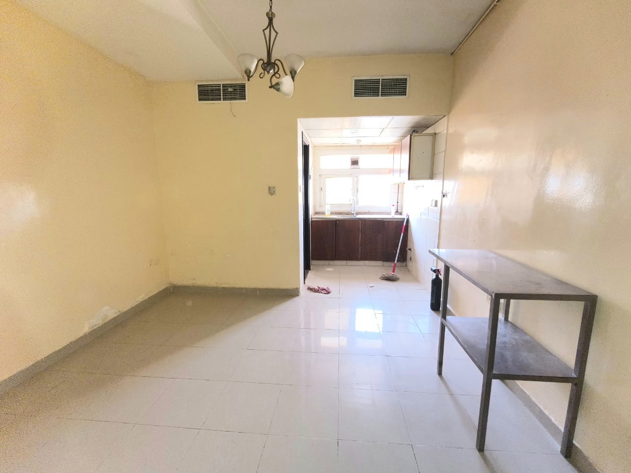 Like a brand new Building Big Spacious lavish studio full family Building just rent 21k