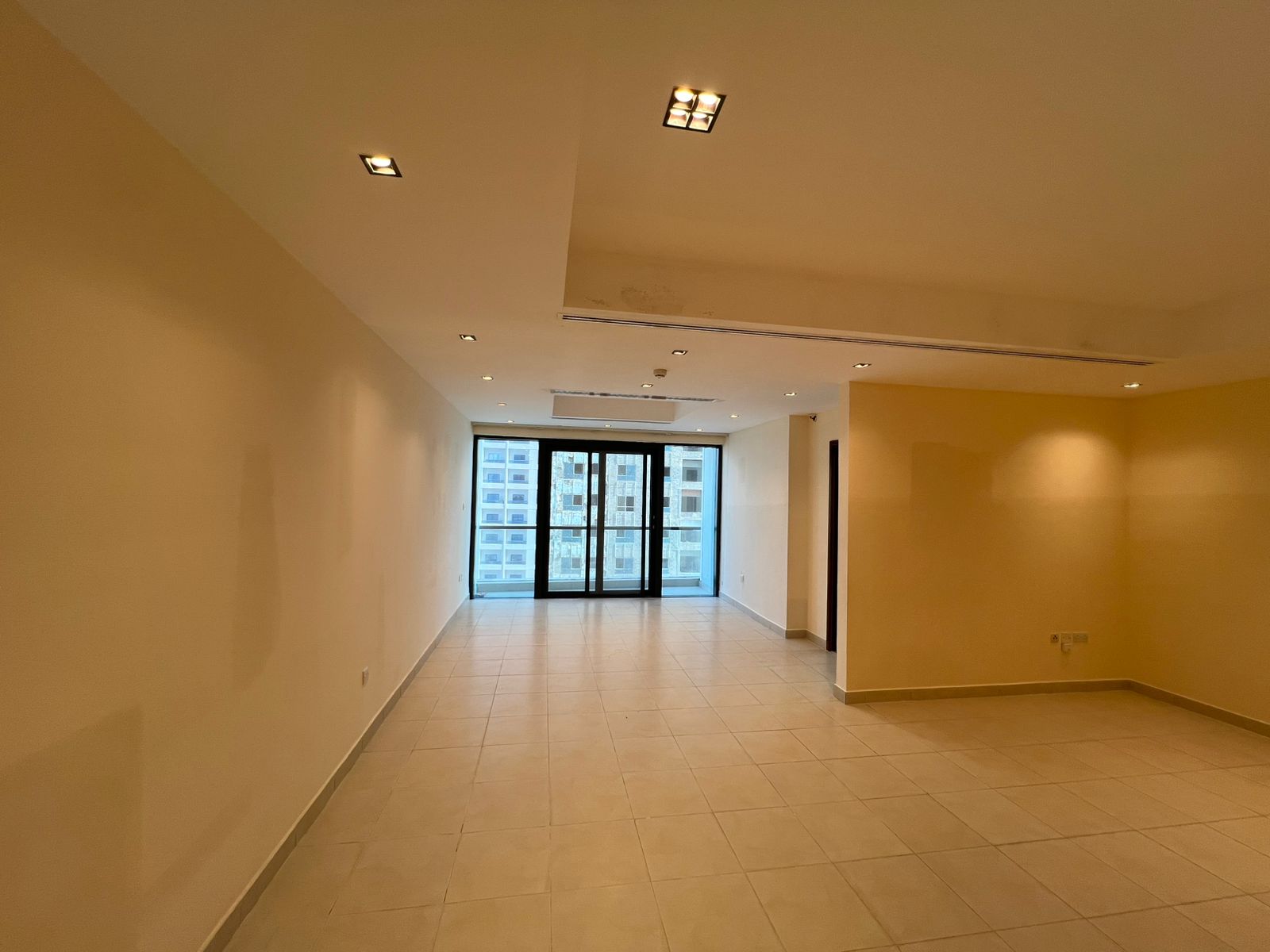 Free AC | Parking, gym & pool | Master rooms with built-in wardrobes | First row on Al Khan beach | Sea view