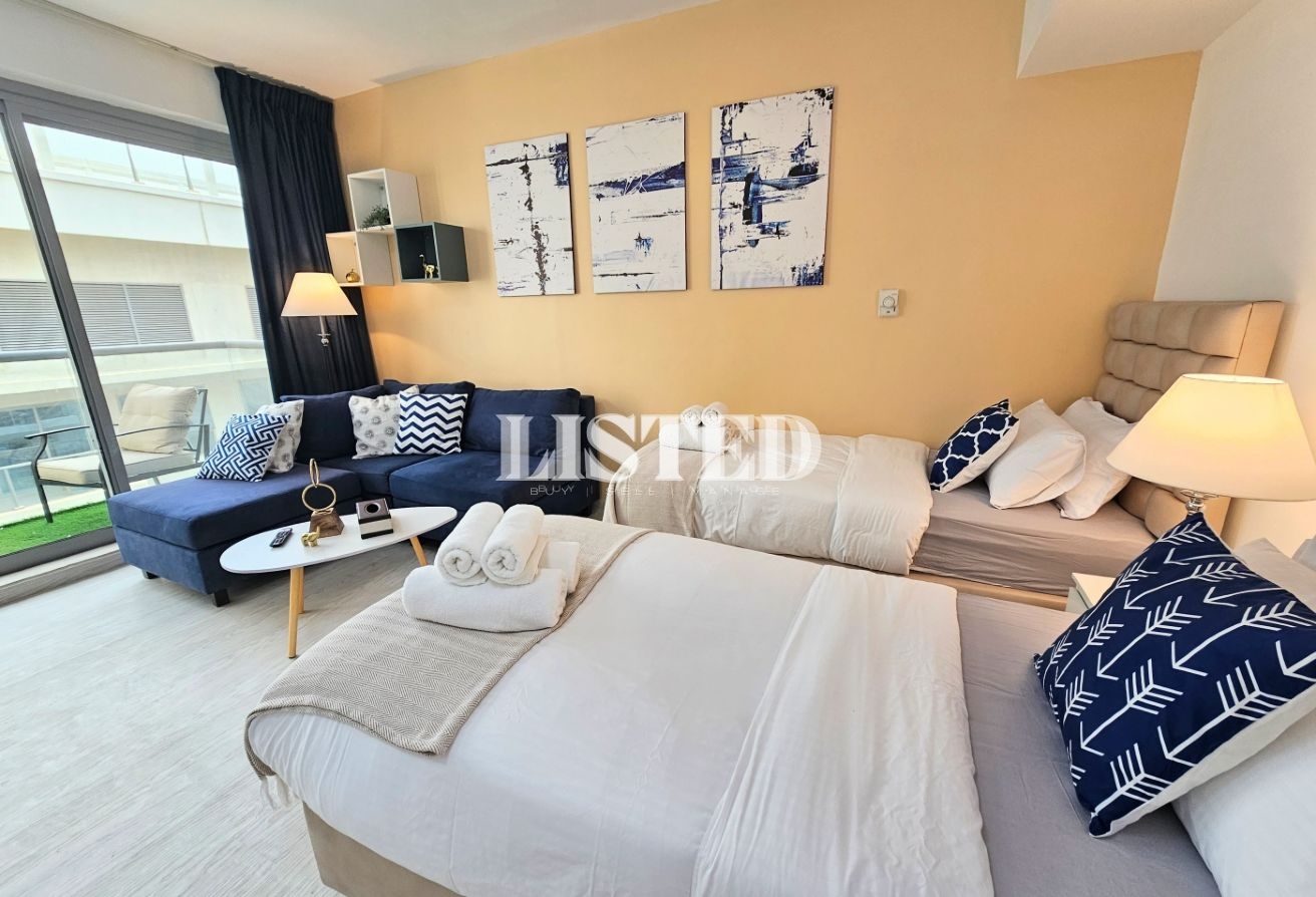 Short Term| Partial Sea View | All bills included