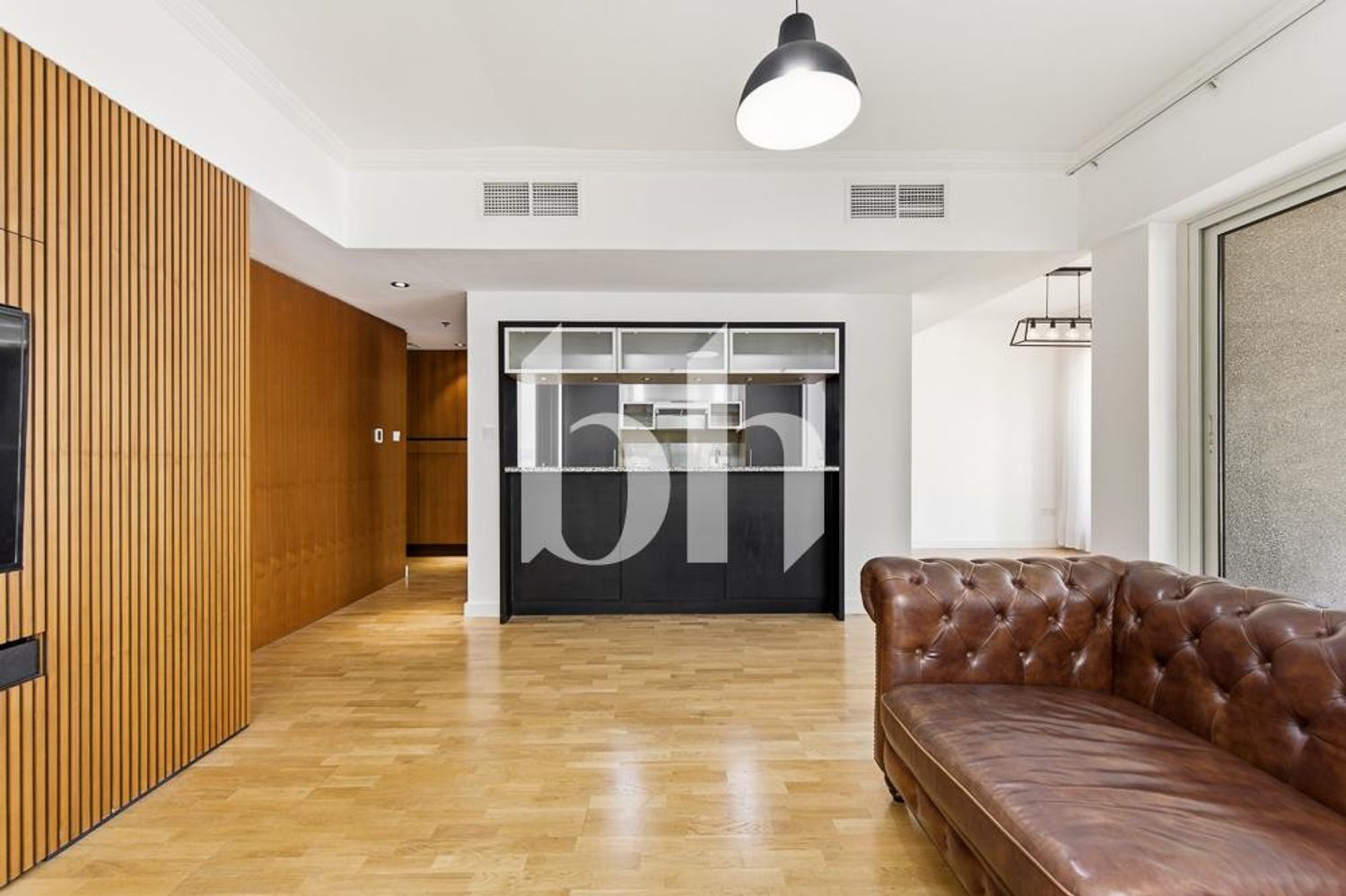 Renovated | Chiller Free | Ready to Move