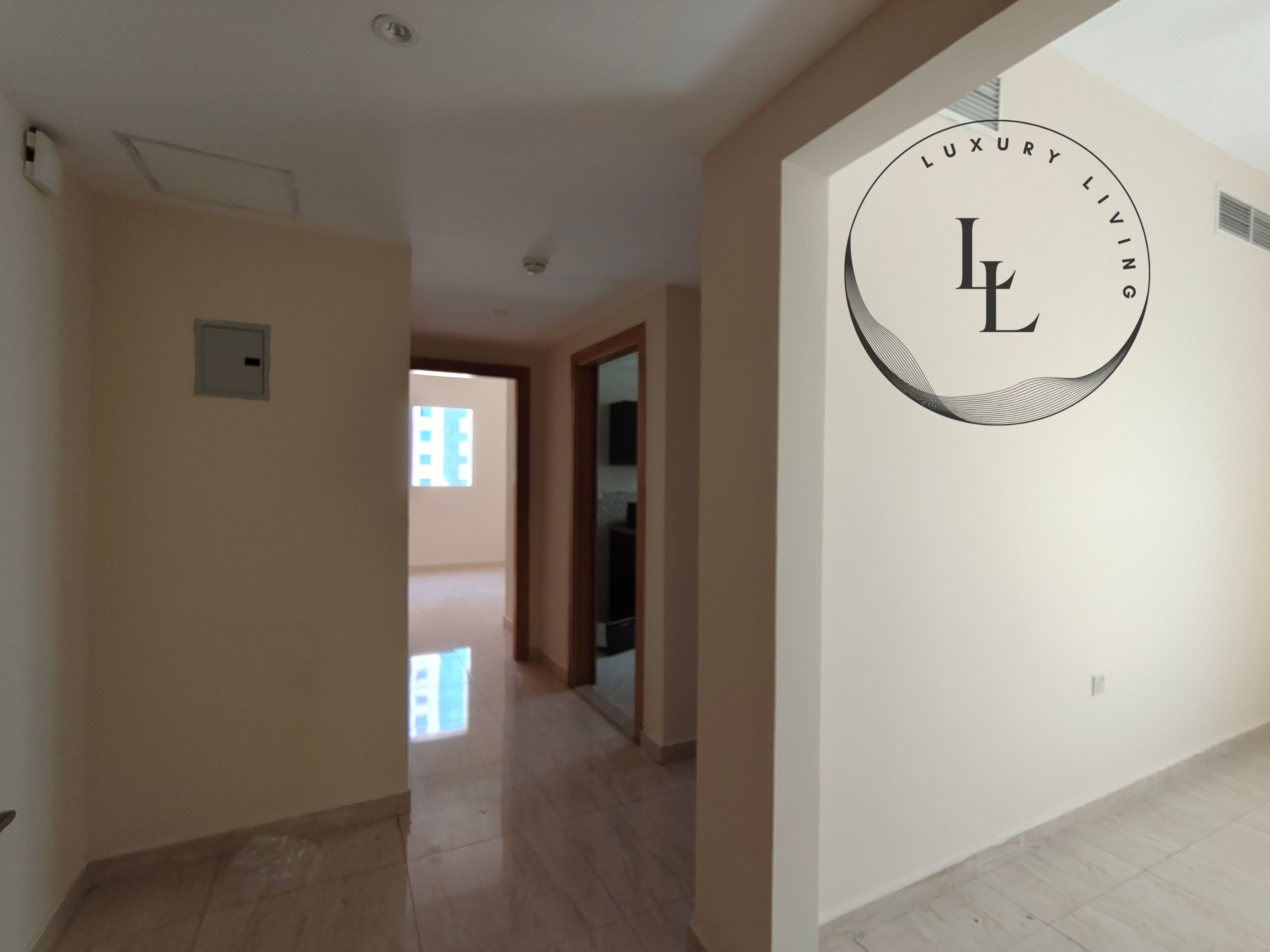 Lavish 1bhk apartment is available in 38k with parking free