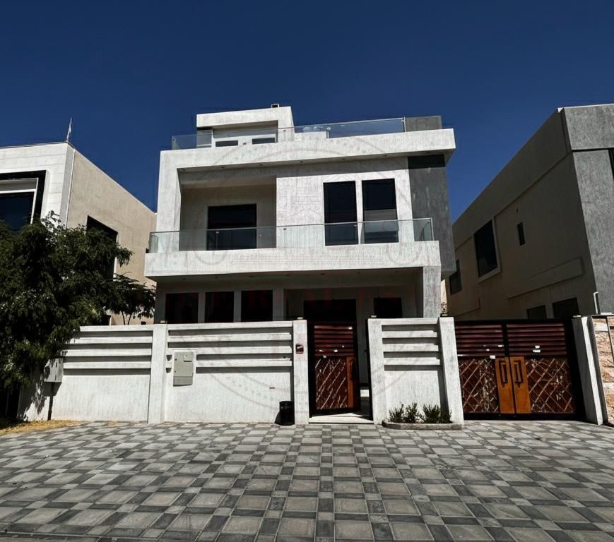 Spacious and modern villa available for rent in Al Zahya