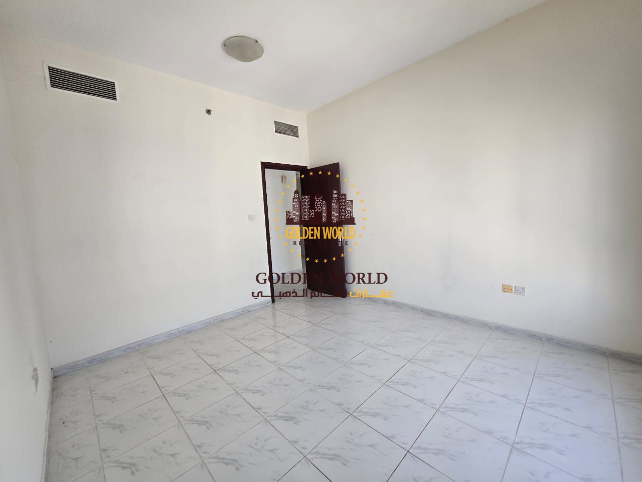 2BR apartment in Al Majaz 2. No balcony, master room, 3 bathrooms, open view, no parking. Price reduced from AED 45K to 39K (4–6 cheques).
