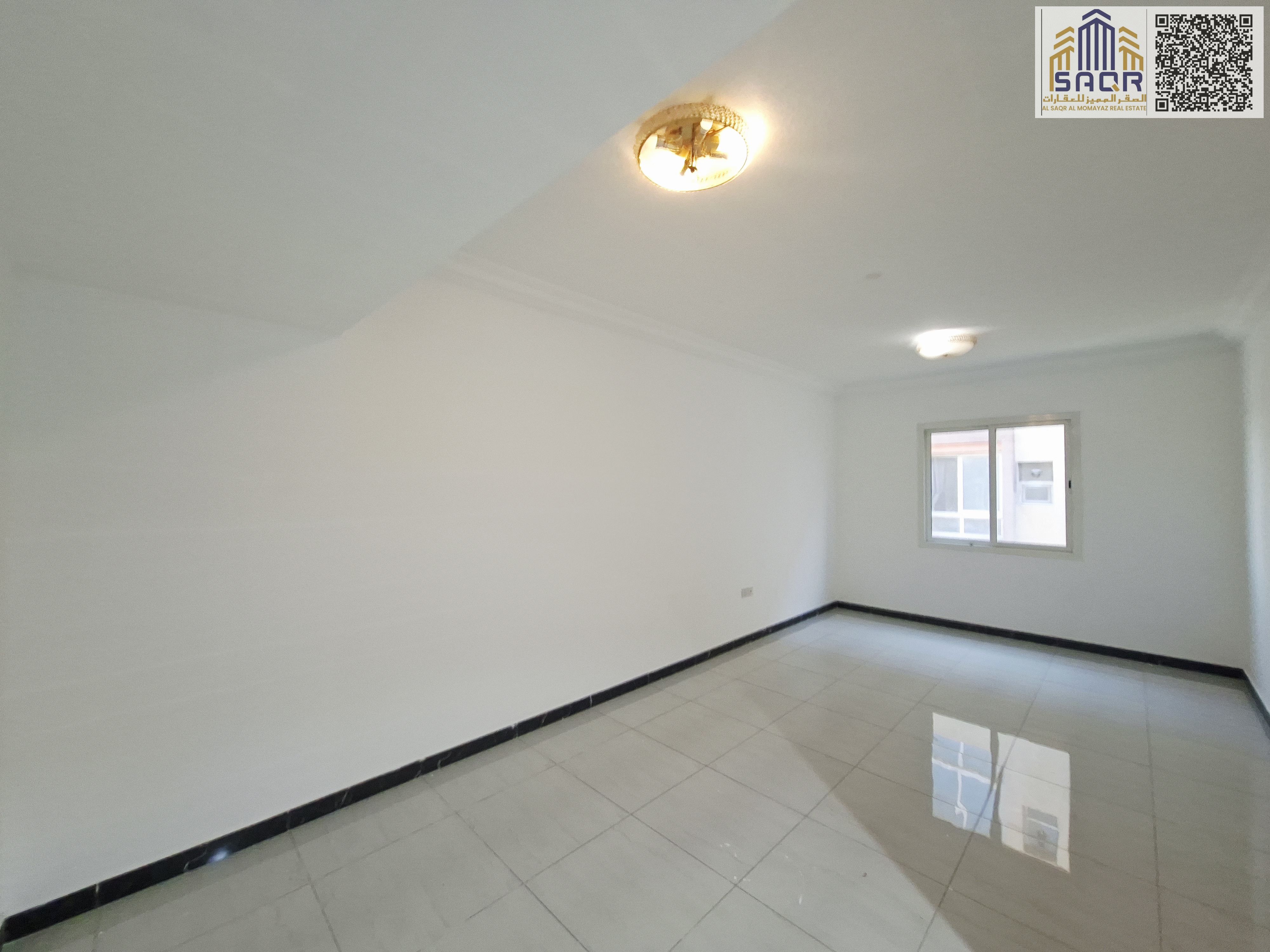 Deluxe apartment, prime location, close to all services, central air conditioning