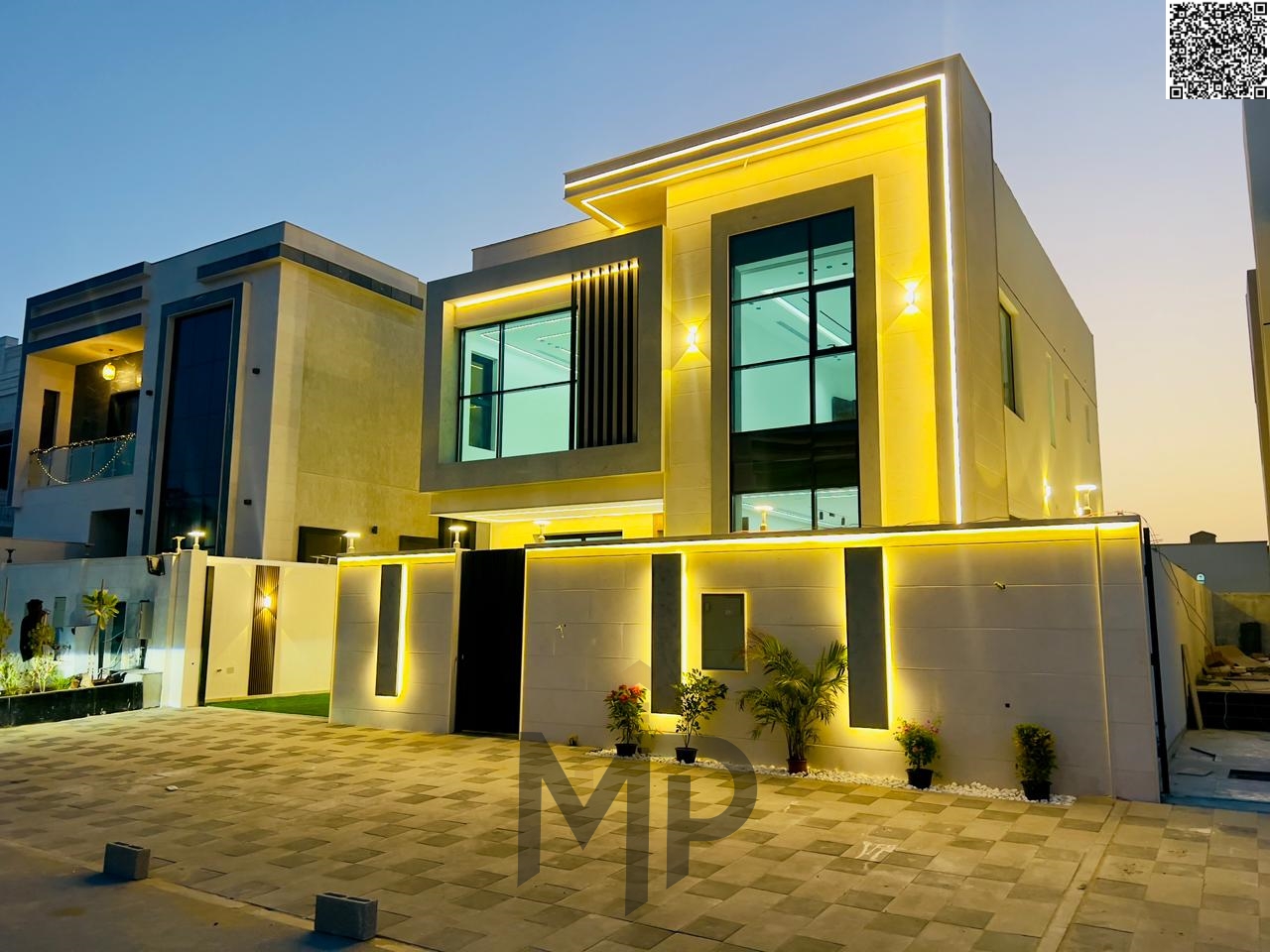 An opportunity to own a villa with modern designs and contemporary finishes in the Al Zahia area, with a special price offer that includes registratio