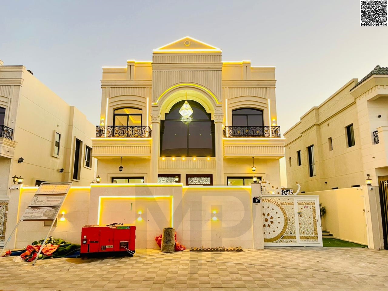 Luxury classic villa for sale in Al-Haliou 2 area – Super deluxe finishing and strategic location close to all services