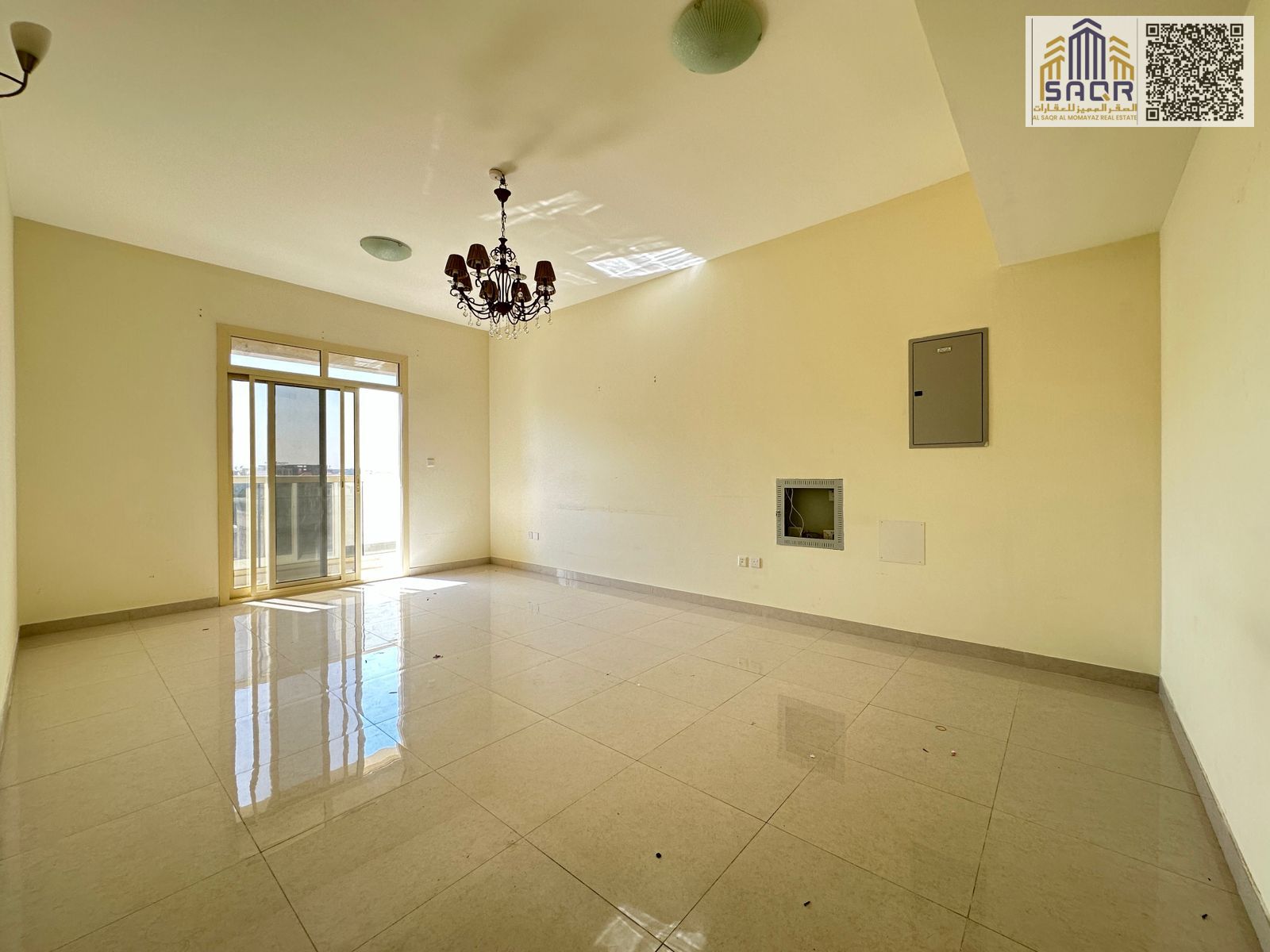 Super deluxe apartment for family living, prime location, two master bedrooms and a maid's room