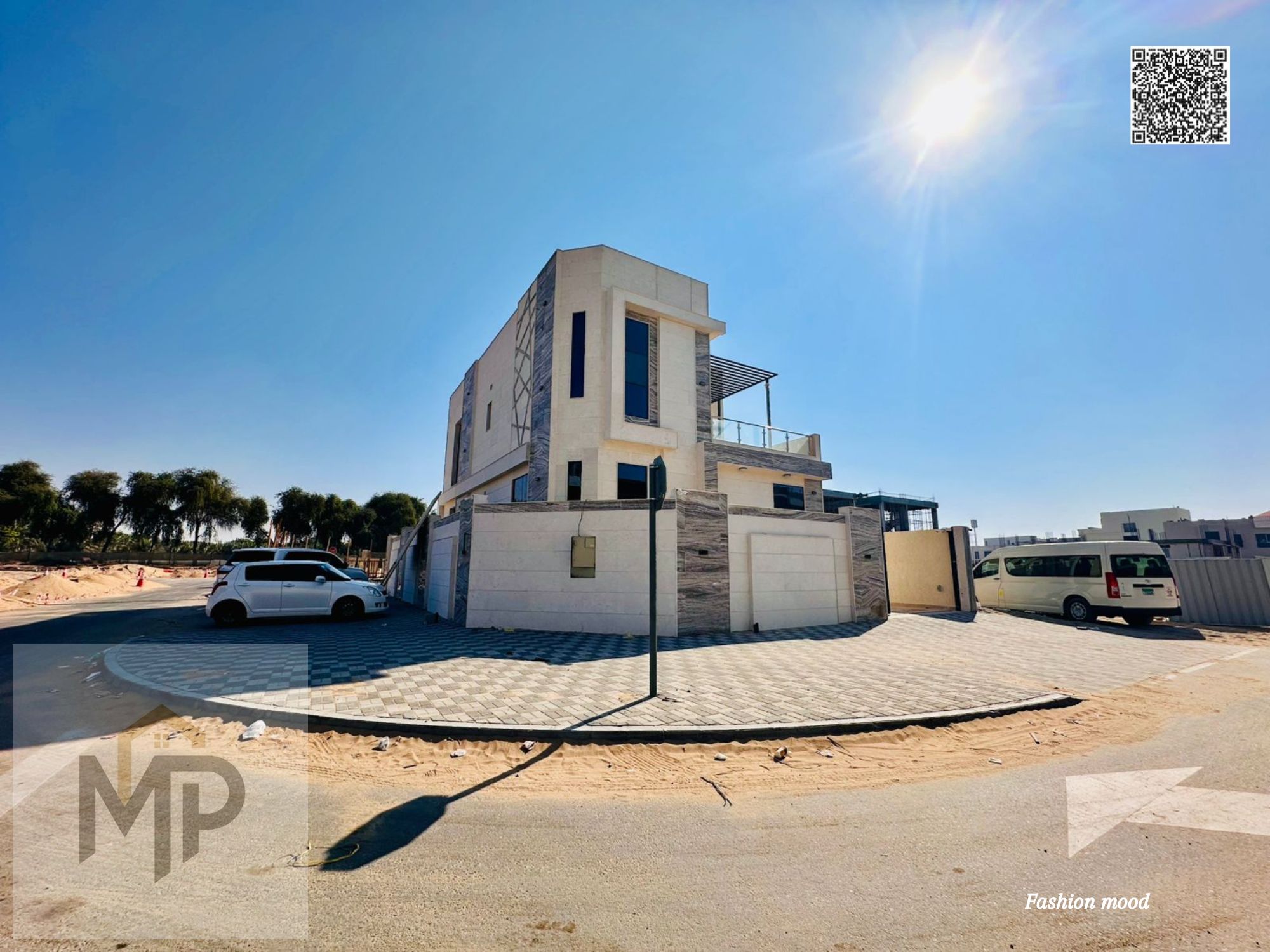 Corner Villa for sale | ajman| al helio2 area | 4 master rooms, majlis, hall, maid room| freehold | 0 registration fees | negotiable price.