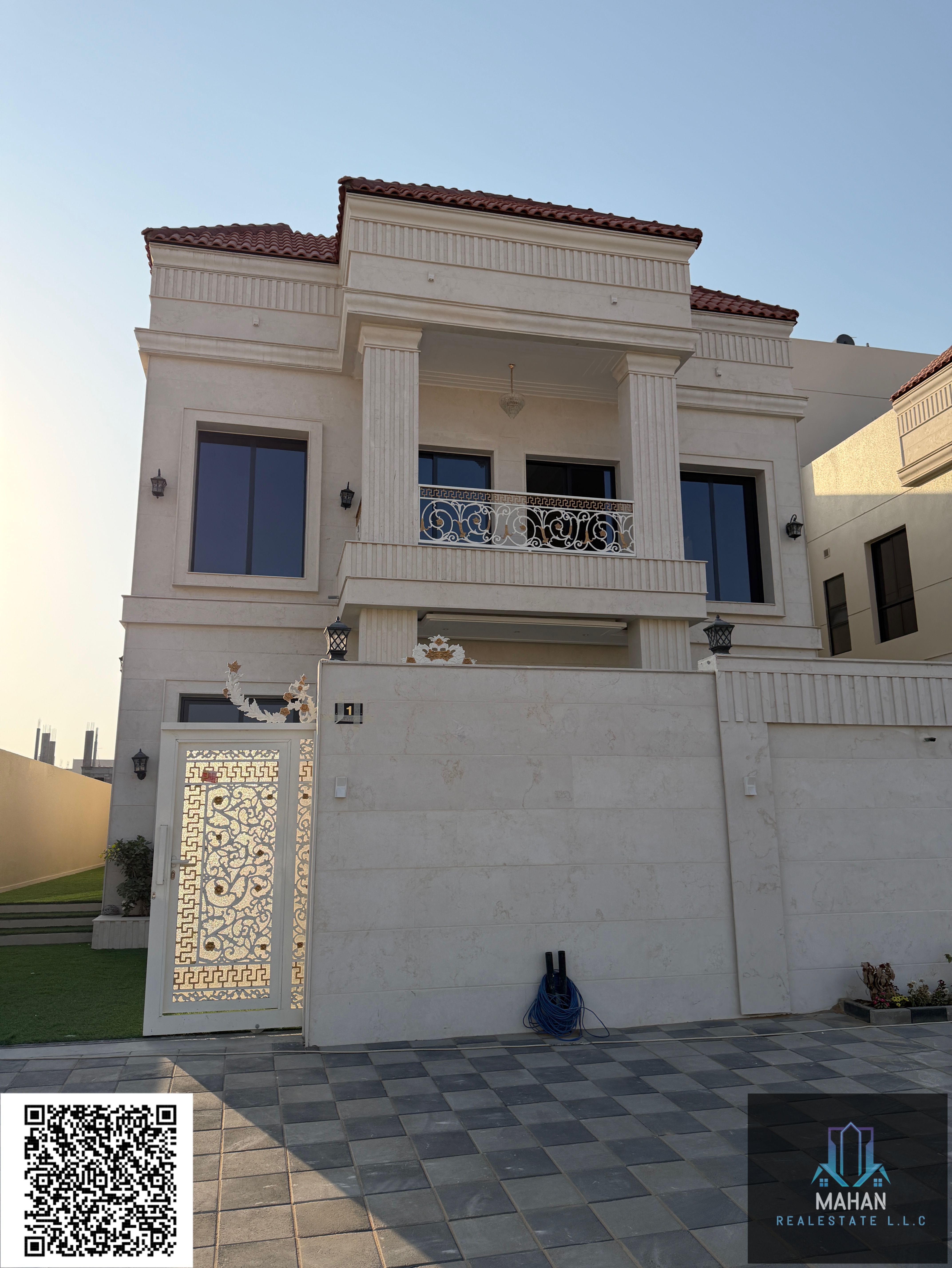 Luxurious 5 Bedroom Villa for Sale