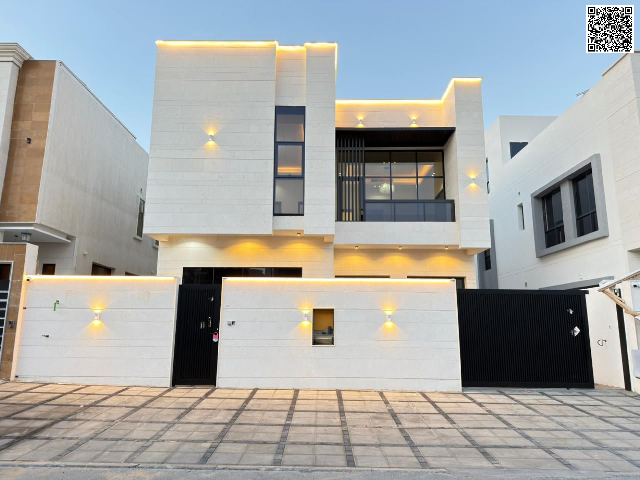 Villa for sale in Ajman, opposite Al Rahmaniya, Sharjah, at a bargain price. Excellent location. Freehold ownership for life for all nationalities wit