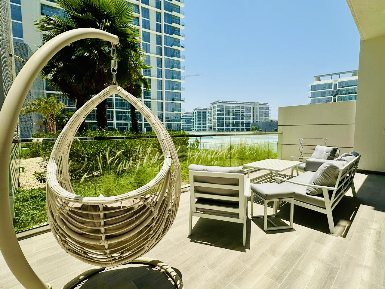 Vacant & Ready | 1BR Ground Floor | Fully Furnished | Lagoon Facing