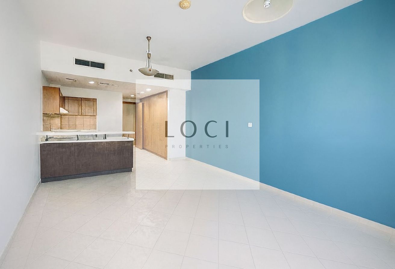 HIGH FLOOR | SPACIOUS | EXPECTED HIGH ROI | VACANT