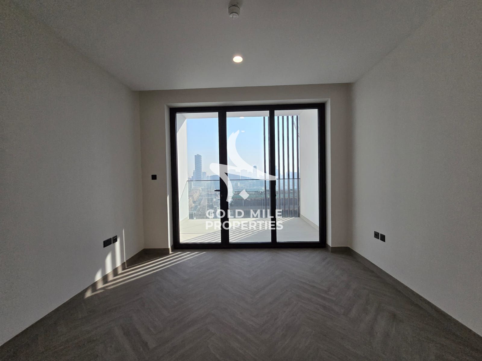 SEMI FURNISHED | MODERN STUDIO | BRAND NEW BUILDING