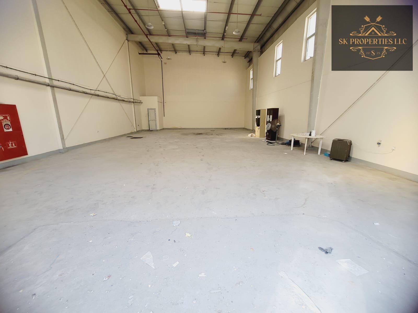 2600 Sq. ft Warehouse like new for rent