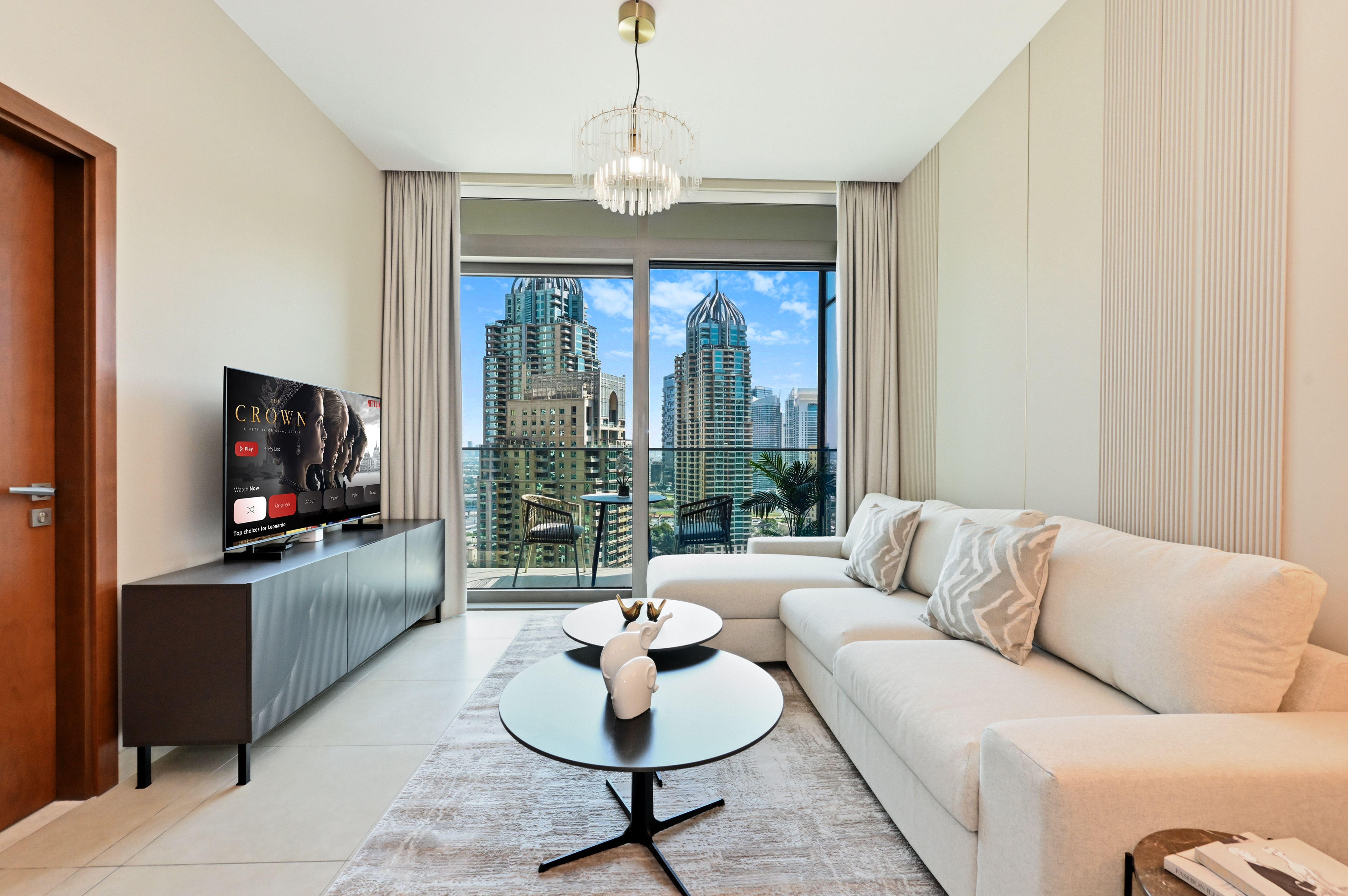 Lovely 1BD Scenic Canal View at Marina Gate 2