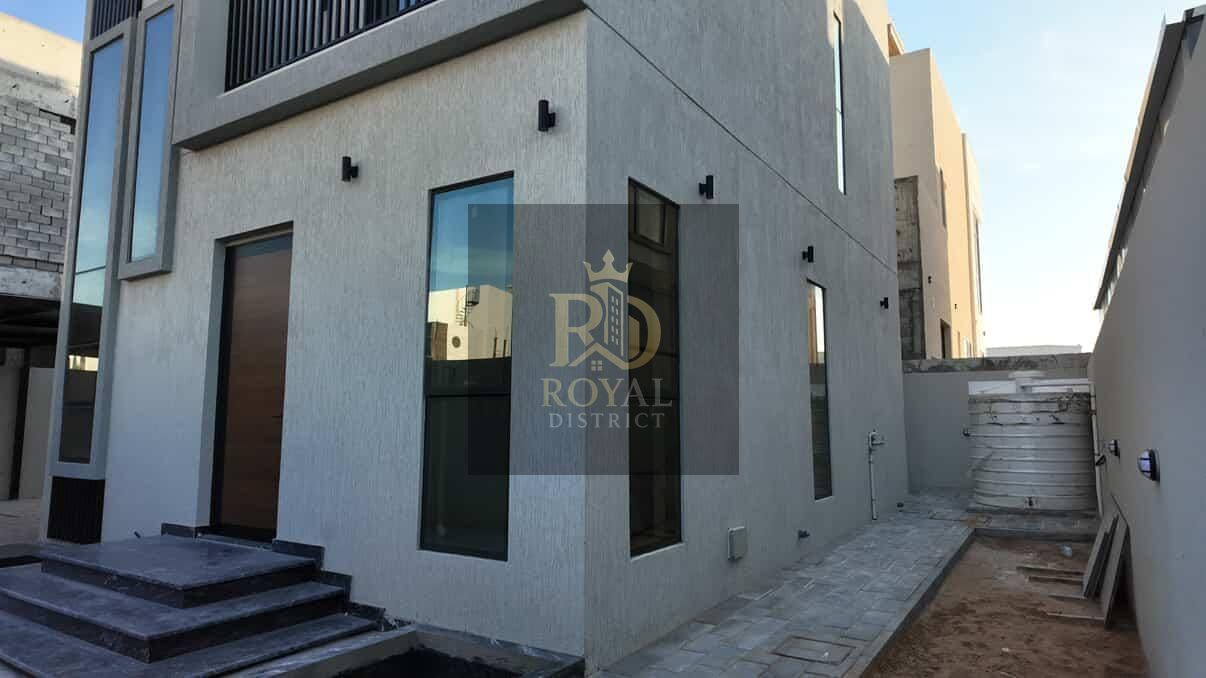 High-Quality Luxury Villa in Al Hoshi – 3 Master Bedrooms, Ground + First Floor, Prime Location
