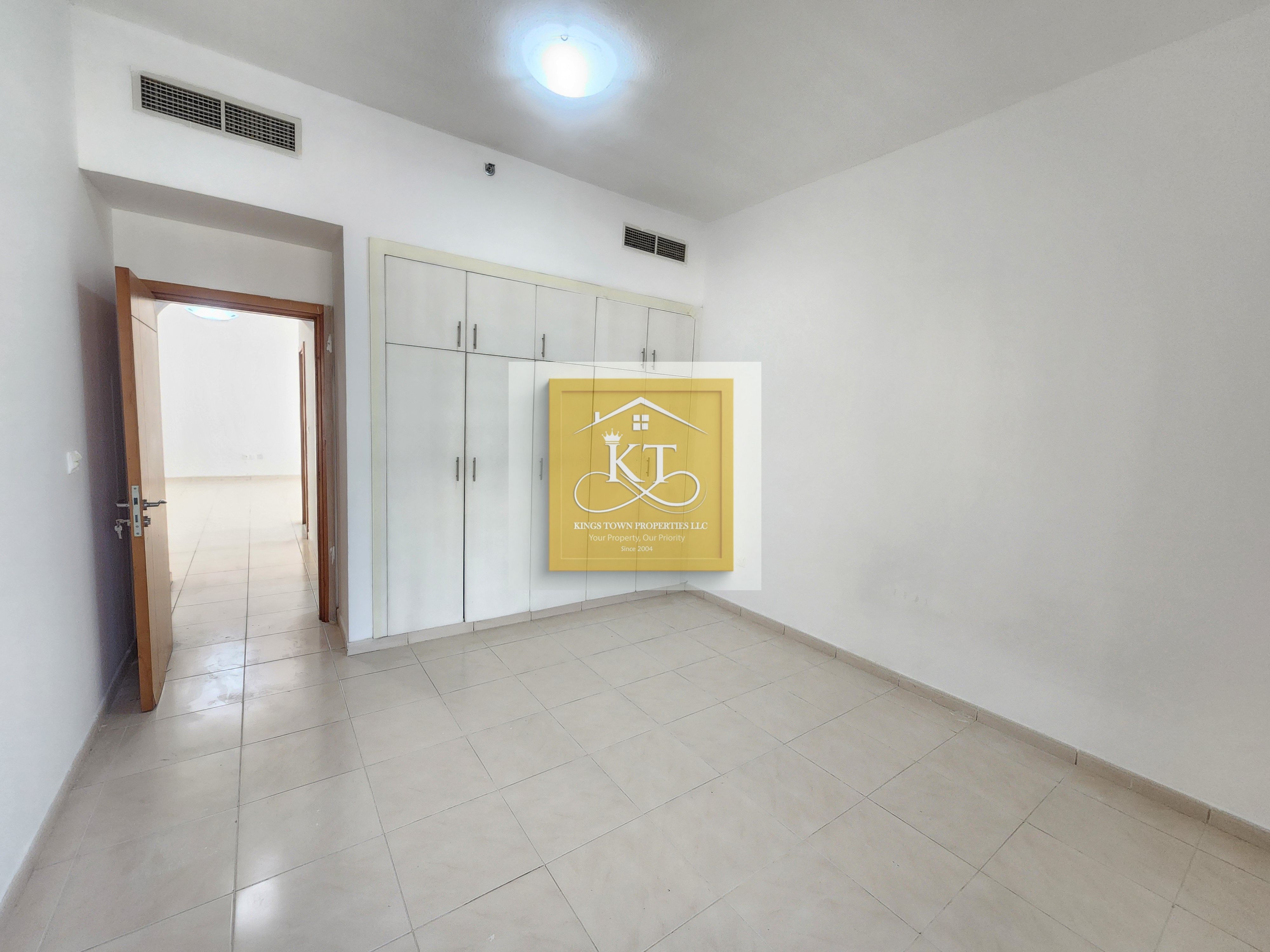 Bright and Spacious!! 2 BR Attach Bath!! Family Only!! Prime Location