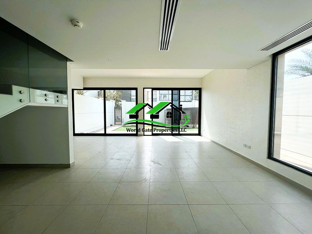 Spacious 3BR+Maid Villa | Garden | Prime Location