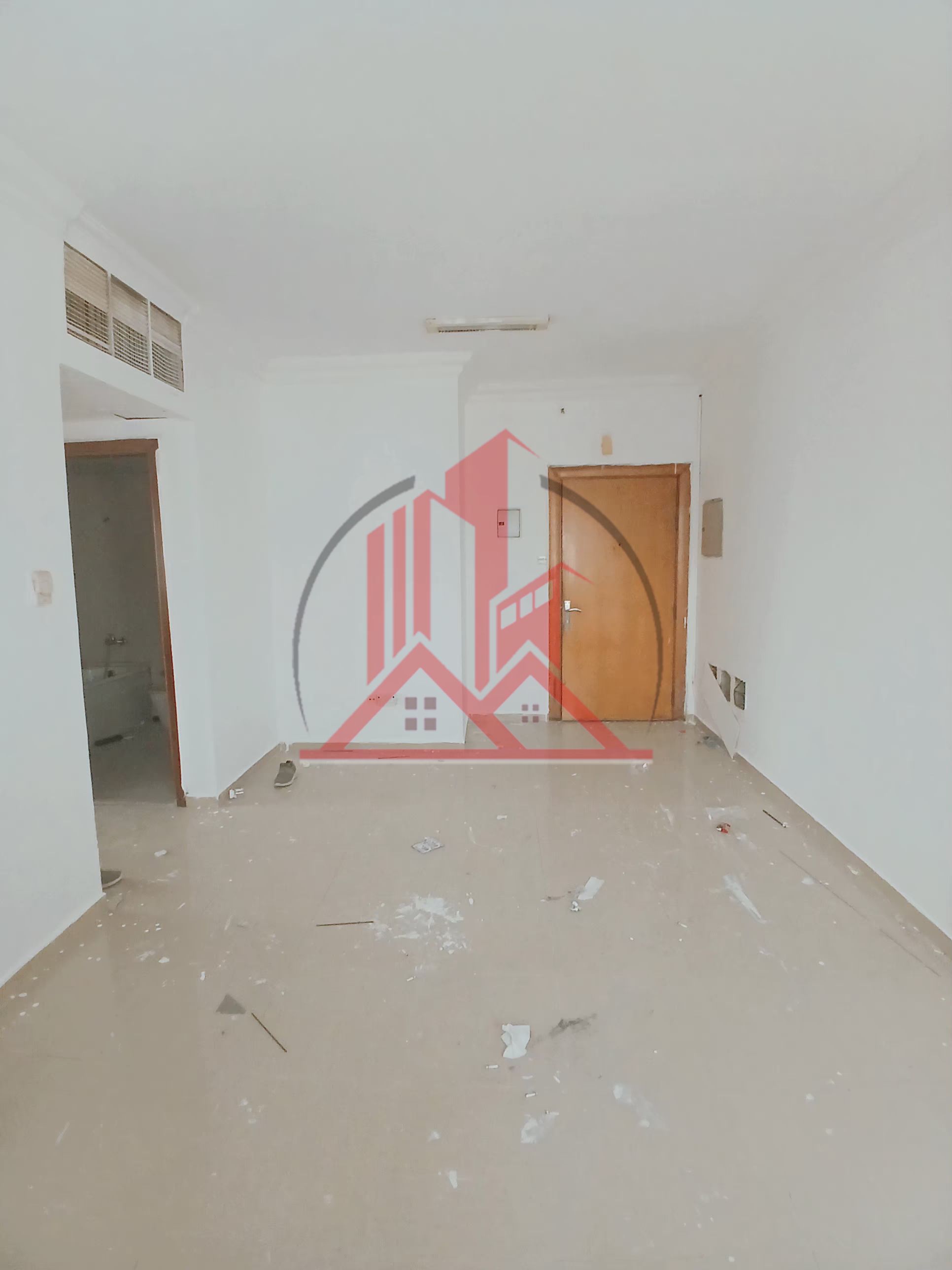Vacant / 1BHK / Open Hall / Opossite Arab Mall / For Family