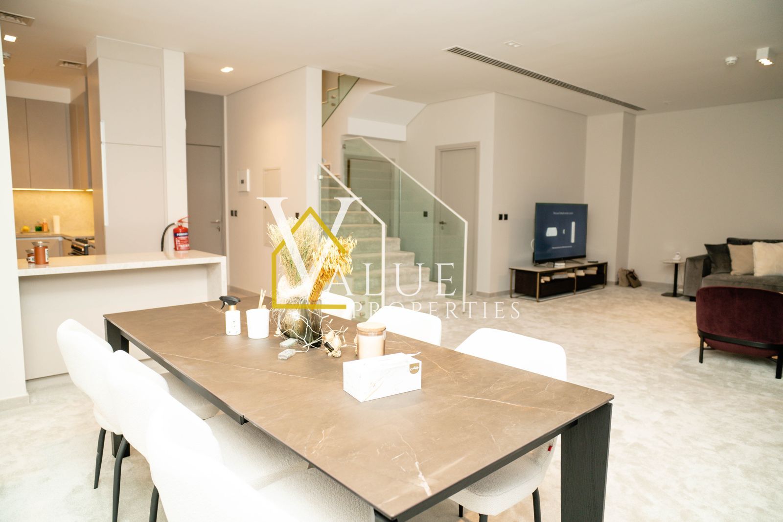 Luxurious Villa | Fully Furnished | Elegant Layout
