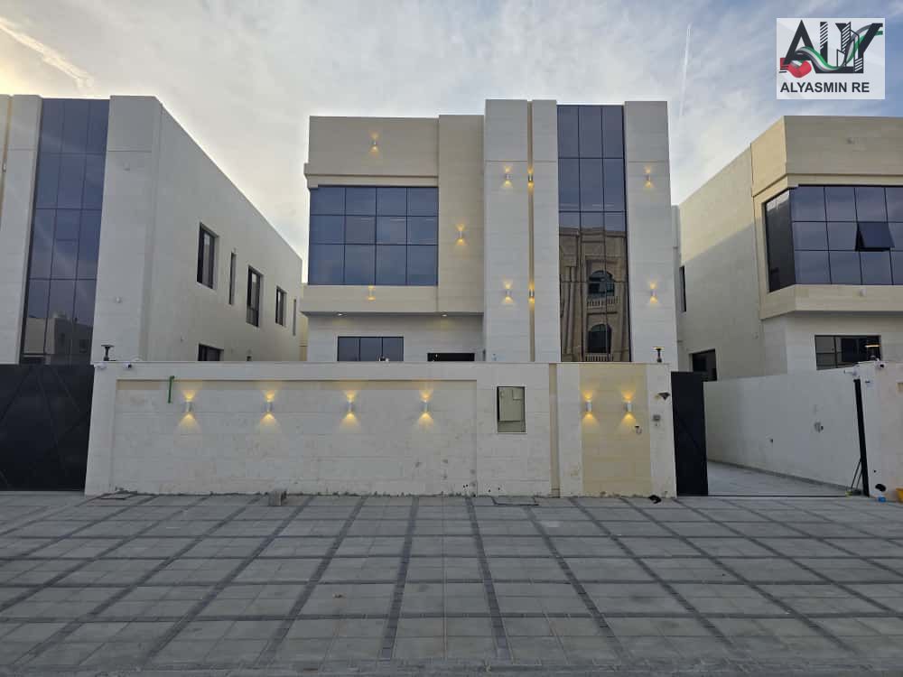 Villa without service fees, a luxurious villa with a very elegant design