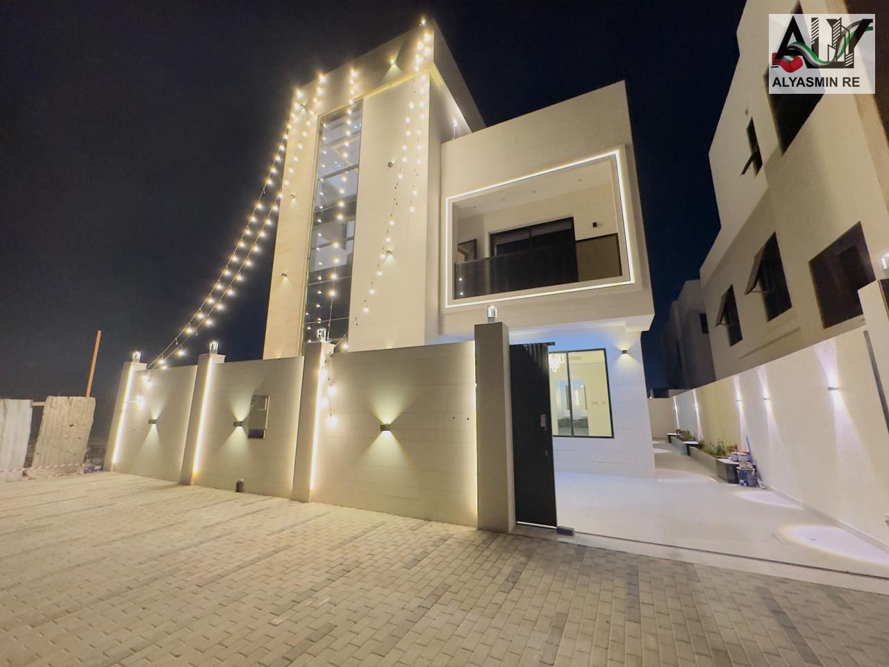 A villa with personal finishing, including registration fees, freehold for all nationalities.