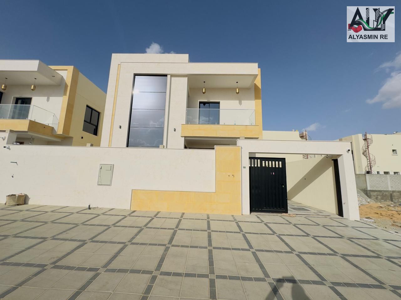 For sale, a luxury villa ready to move in in Al Zahia - in front of the park and the mosque | 4 master rooms | Hotel finishes | Special price