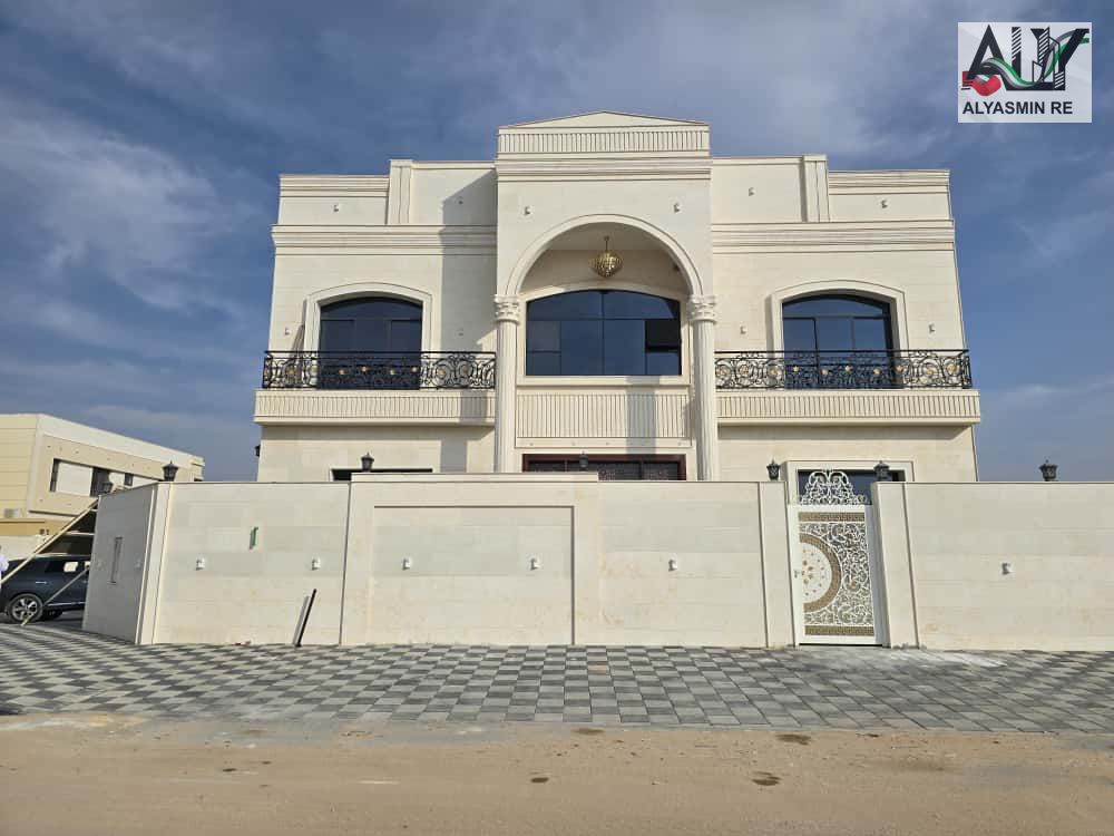 Villa without service fees, a luxurious villa with a very elegant design