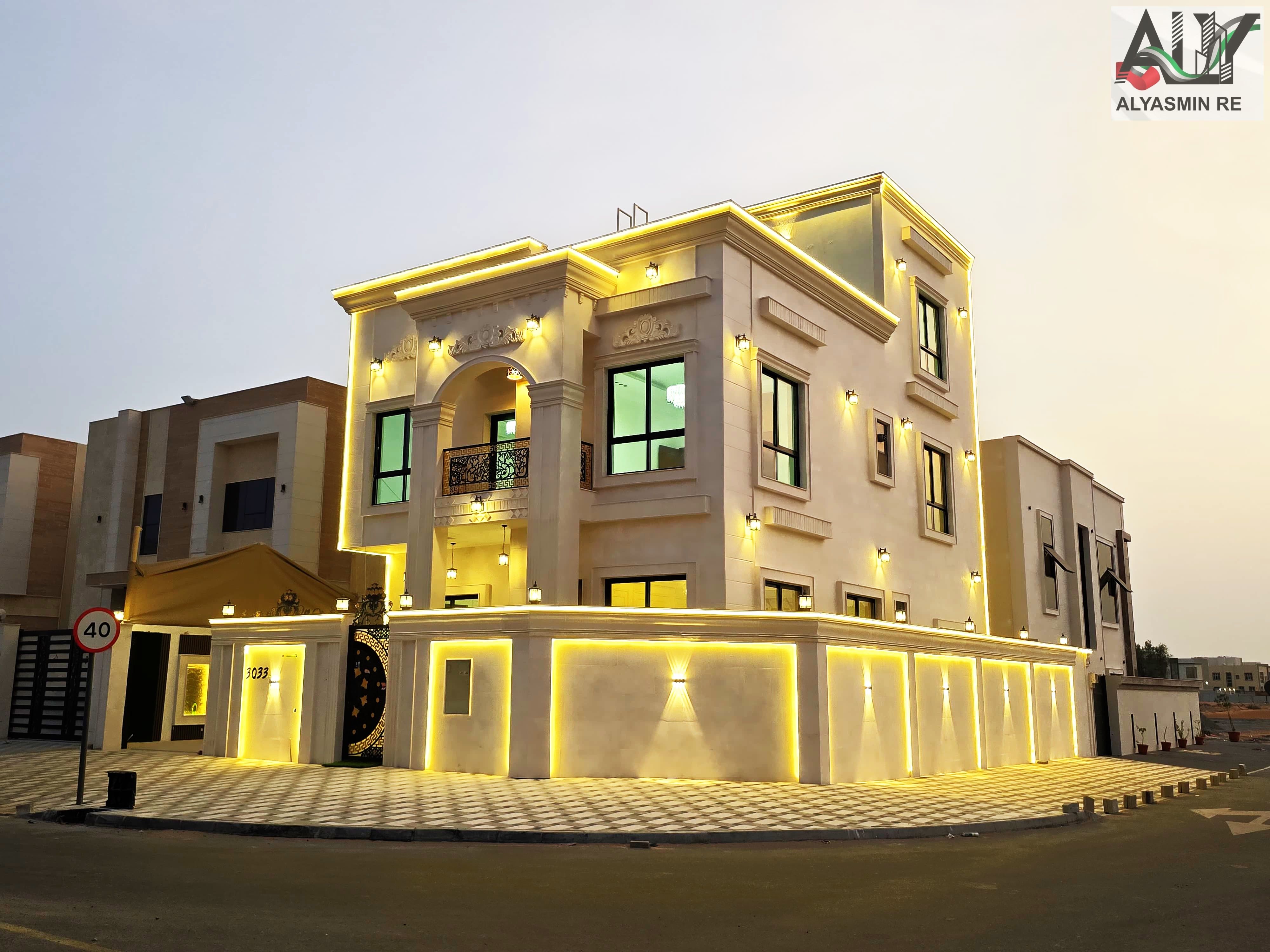 For sale, a corner villa on the corner of two streets, two floors and a roof, 7 master rooms, close to Azha Residential Complex
