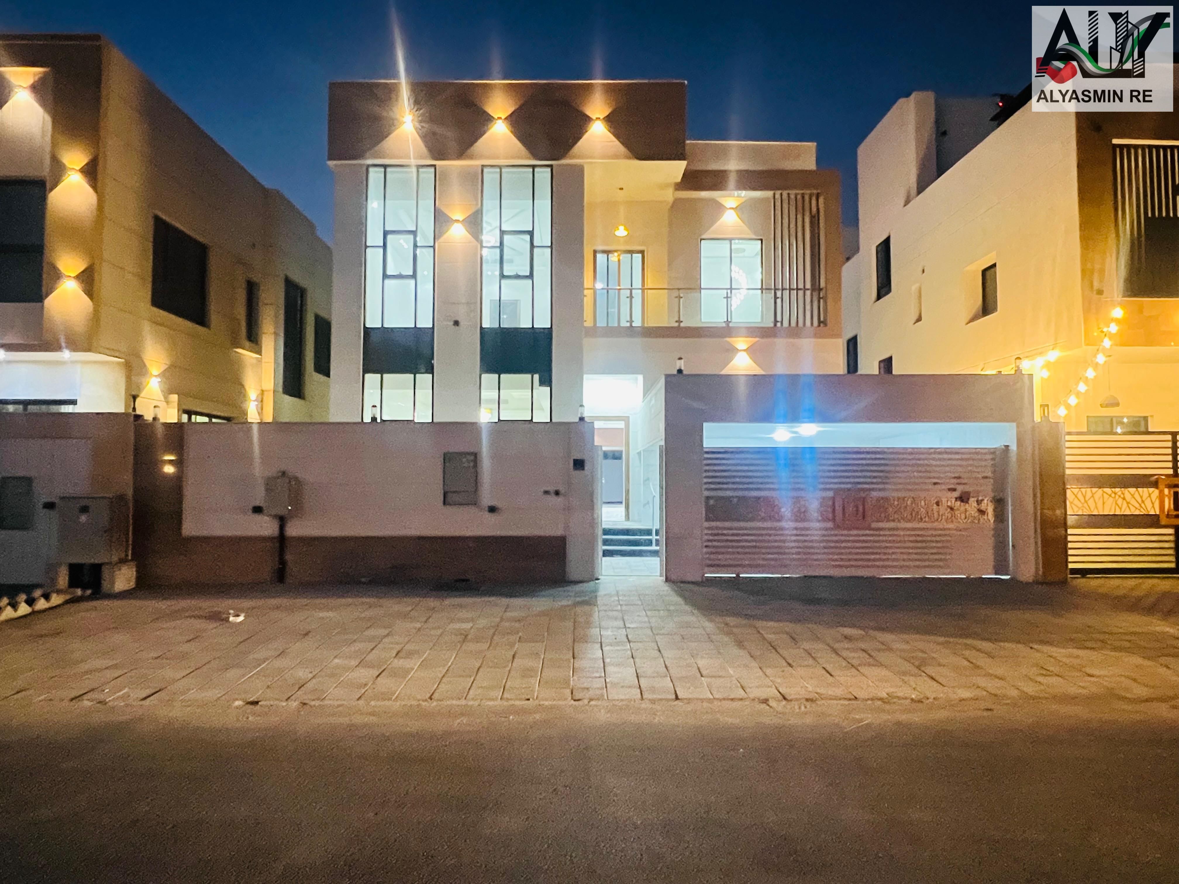 Villa without service fees, a luxurious villa with a very elegant design