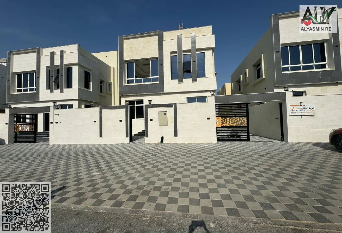 Own a villa with no ownership fees, 5 master bedrooms, close to all services, registration fees included