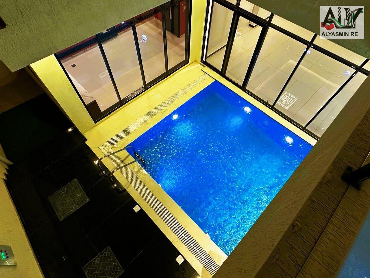 Smart villa, fully furnished, ready with electricity, water, and air conditioning. No registration or ownership fees. One minute from Street 311.