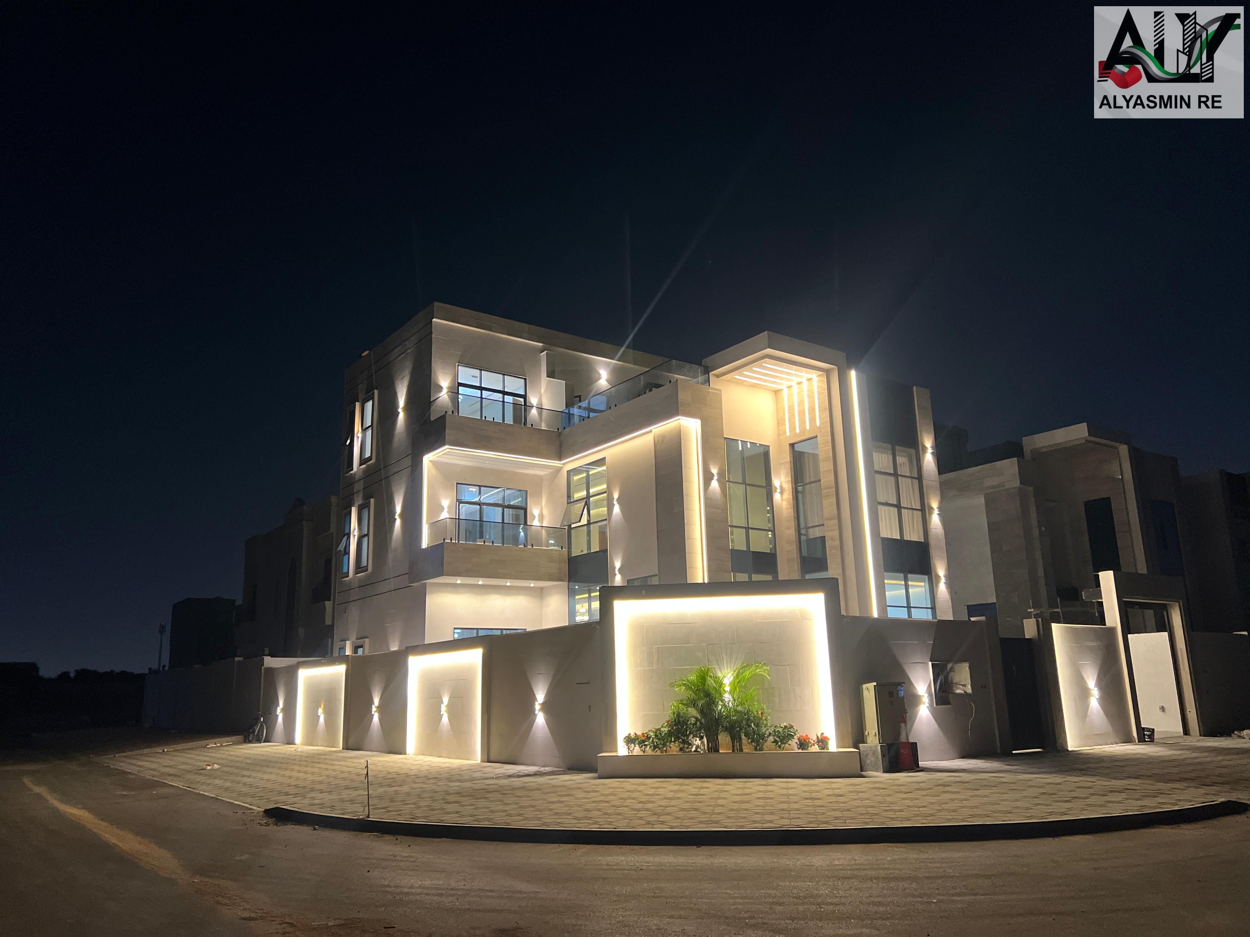 Palace for sale, all inclusive, with a swimming pool and waterfall, private elevator, ready with furniture, turnkey delivery