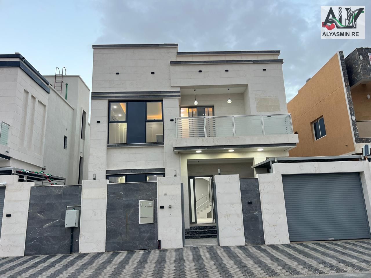 Luxury villa for rent, 5 master bedrooms | Ground floor + First floor + Roof | In the most prestigious residential area of Ajman